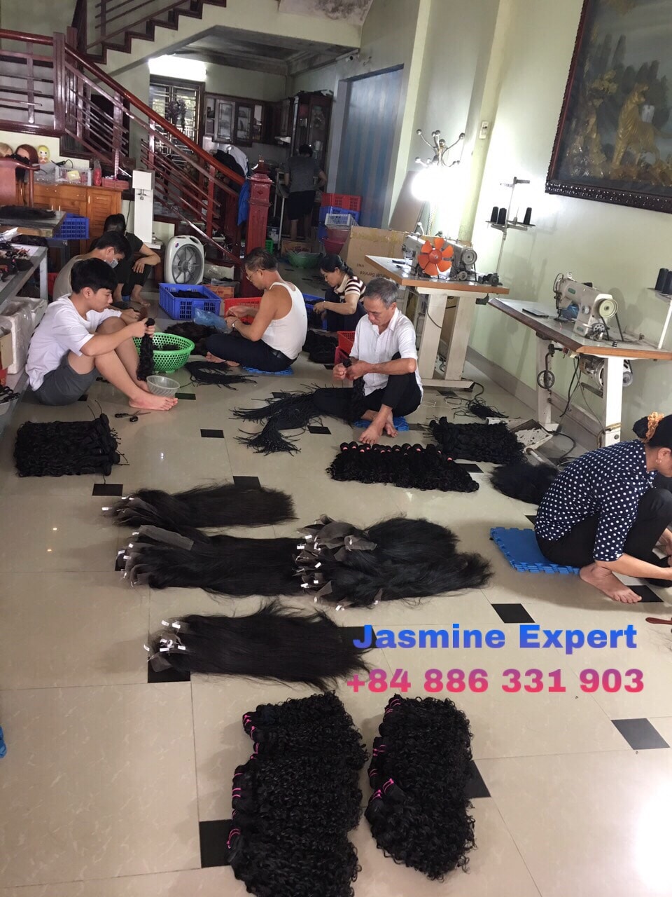 Vietnamese-hair-factories-small-scale