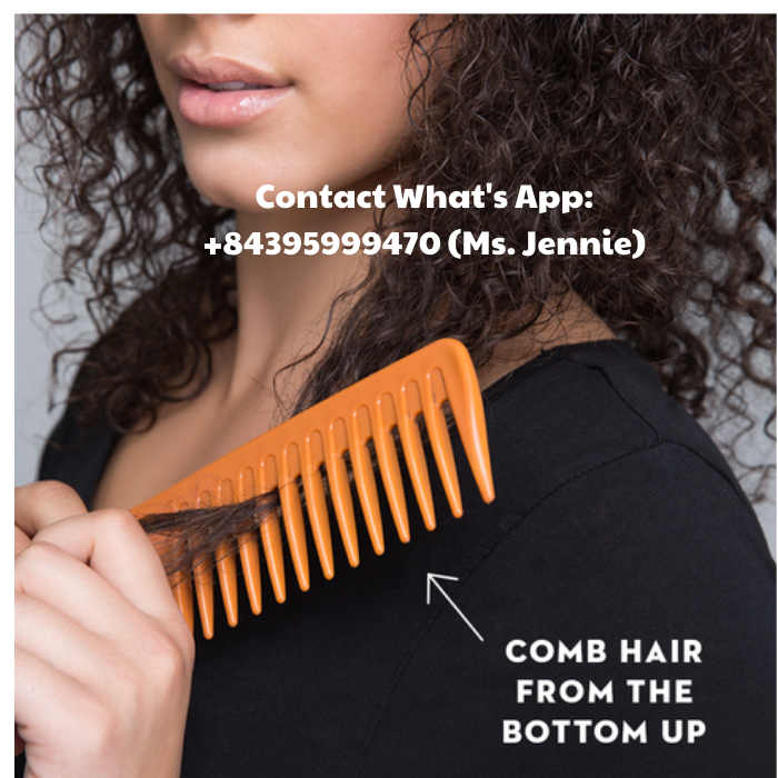 maintain-curly-wavy-weft-comb-the-hair-right-way