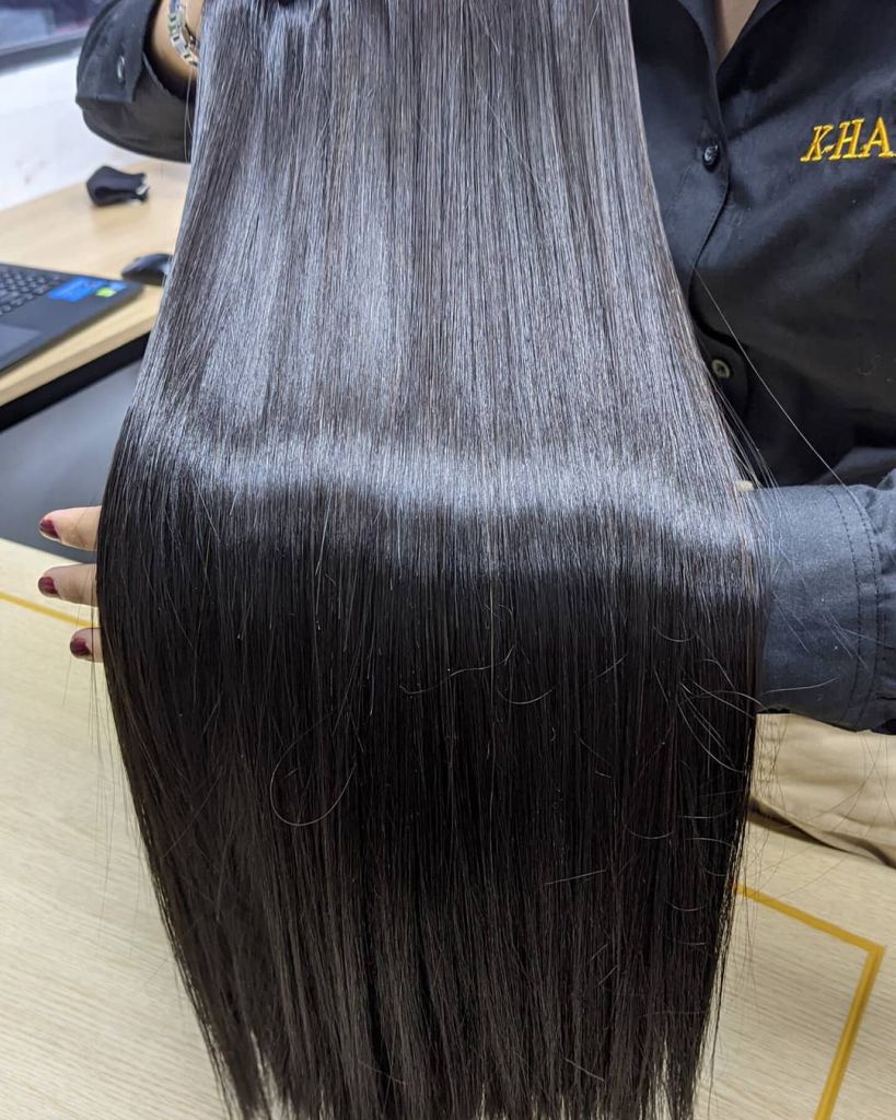 wash-human-weft-hair-extensions-4