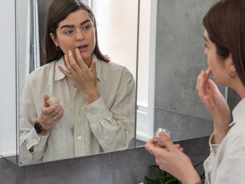 The Anna Edit - Beauty Bloggers You Should Be Following For Skin Care Tips.