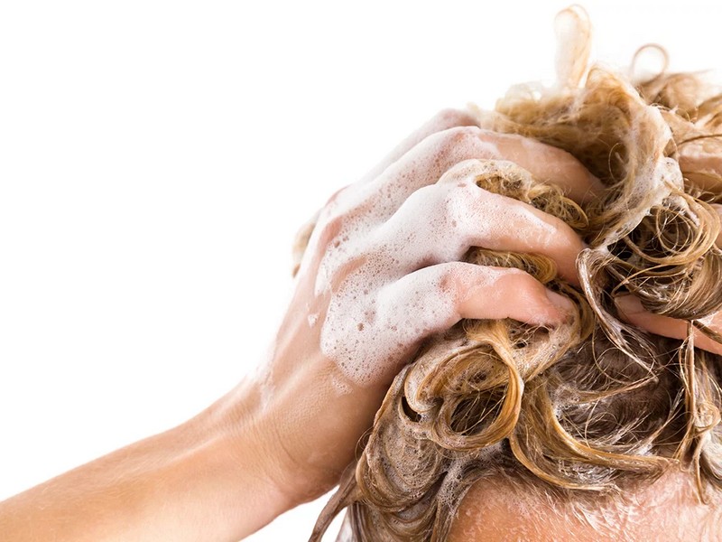 Tip #1 To Take Care Of Bleached Hair: Less Washing Will Do Your Hair Better