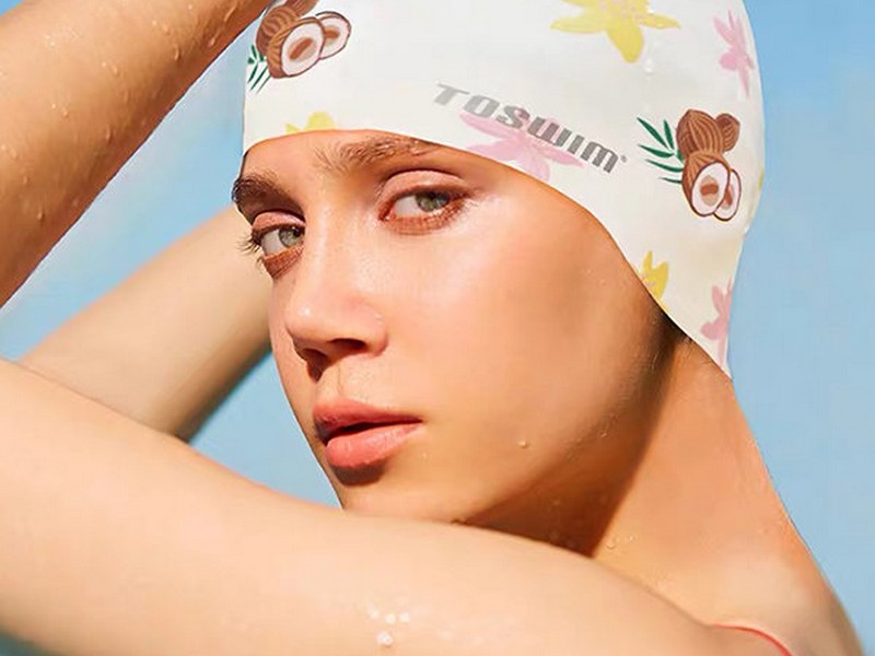 #3 Hair Care Tips For Swimmers: Wear A Cap